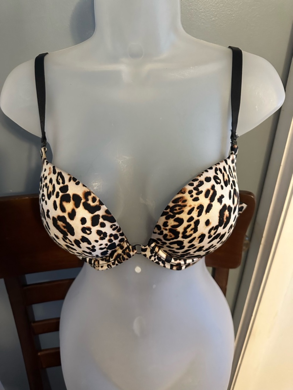 Victoria's Secret Leopard Print Push-Up Bra - Black Straps